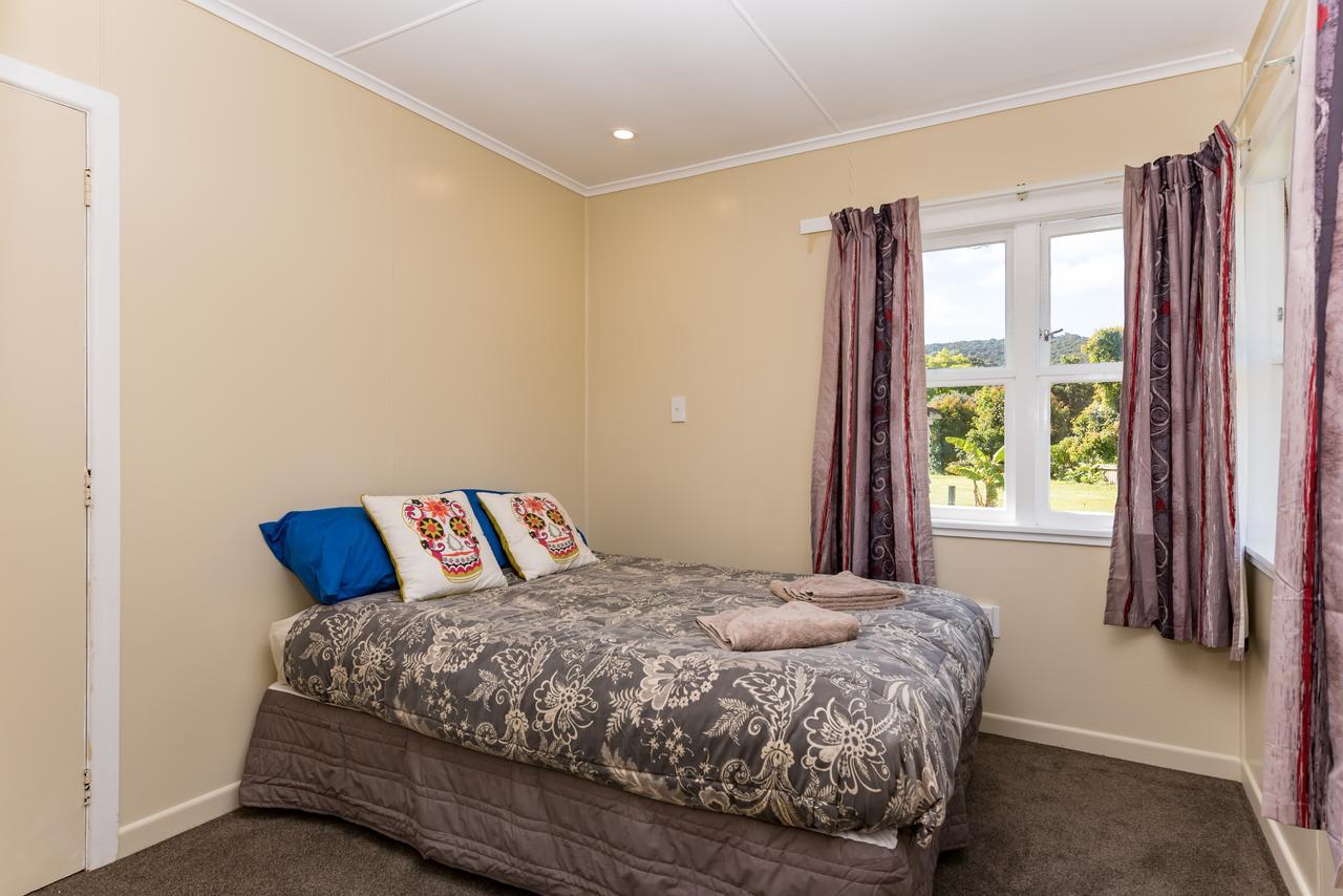 Waitangi Beach Bach 30B Ngoại thất bức ảnh